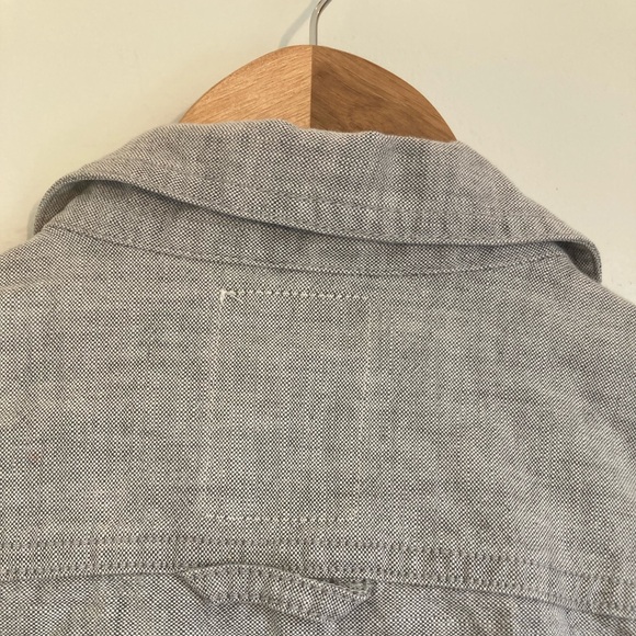 Rag and Bone Beautiful Light Wash Gray Denim Jacket   (4) - Picture 3 of 10